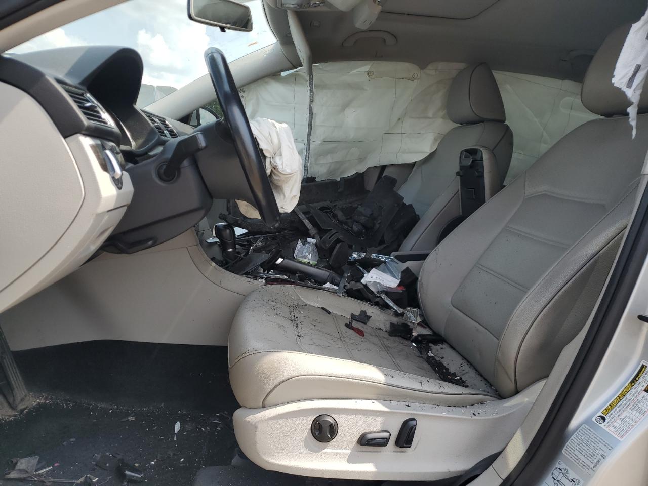 2018 Volkswagen Passat Se VIN: 1VWBA7A33JC005844 Lot: 69147655