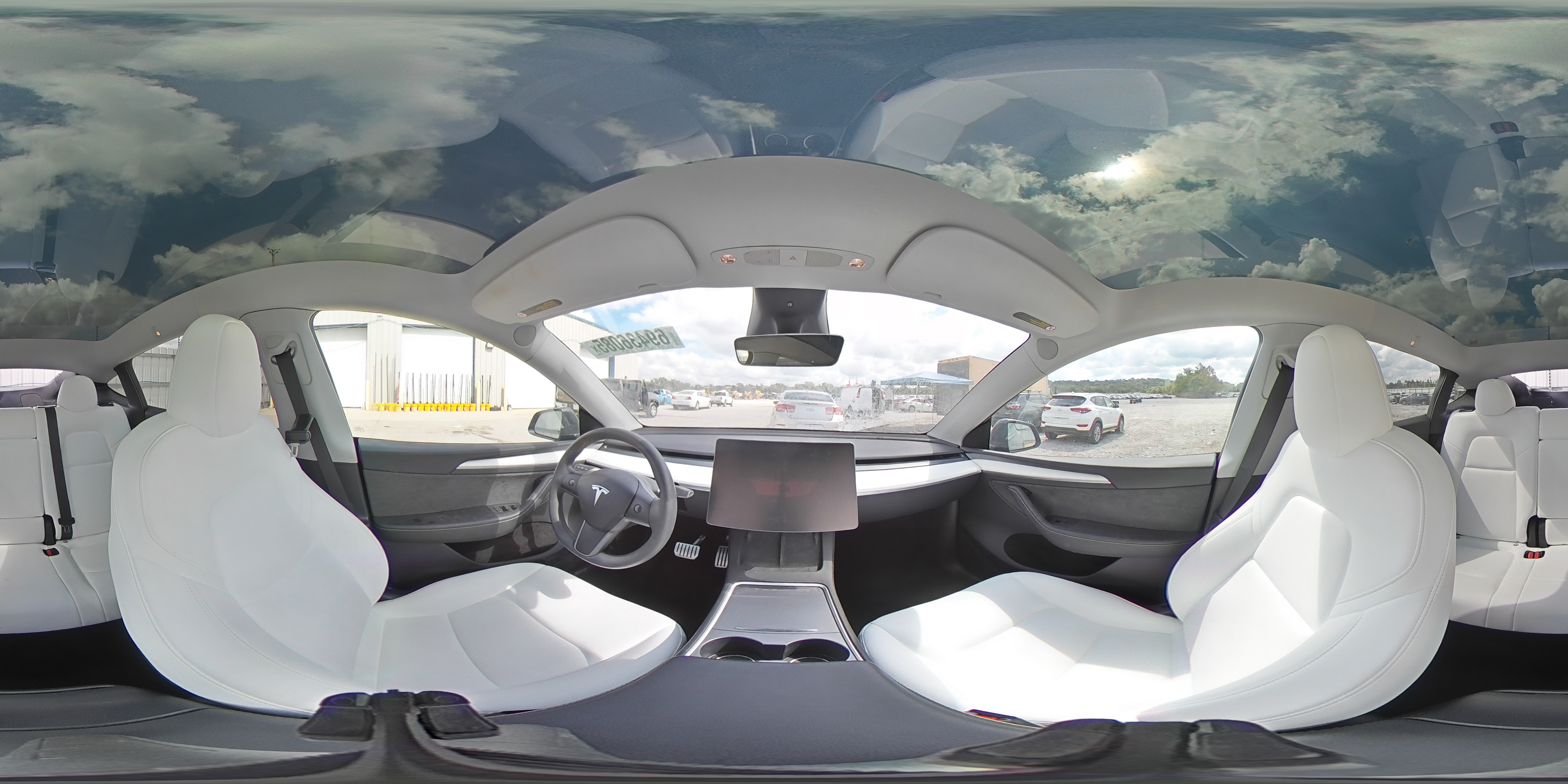 2024 Tesla Model Y VIN: 7SAYGDEFXRA279555 Lot: 69436085