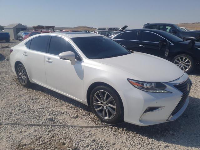  LEXUS ES300 2016 Белы