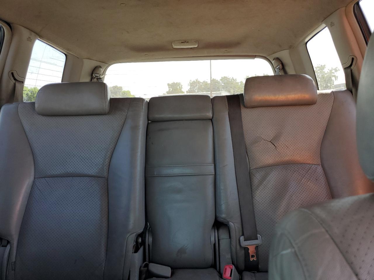 2004 Toyota Highlander Base VIN: JTEDP21A840021390 Lot: 69994885