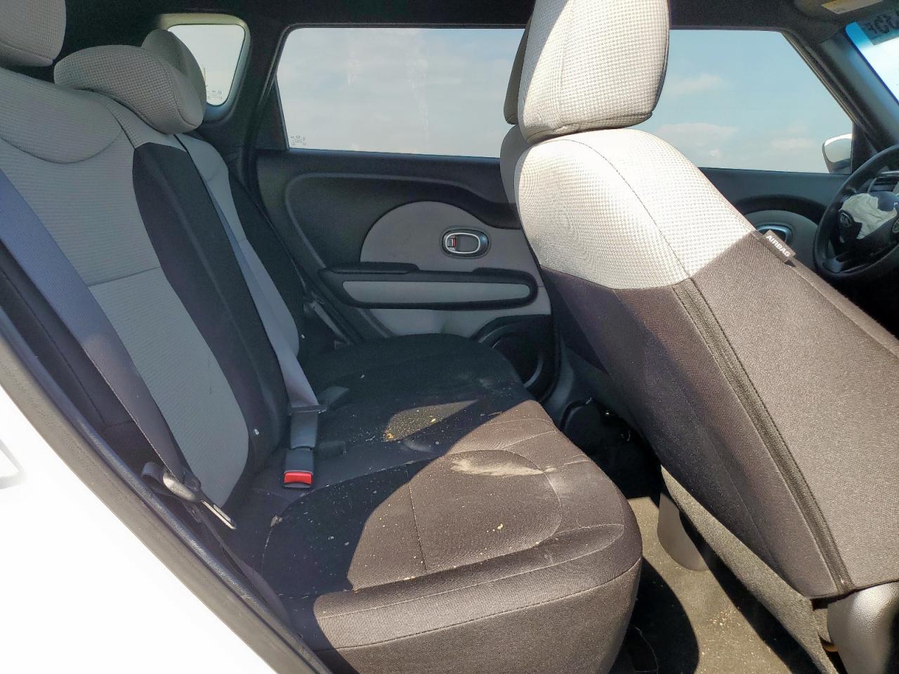 2015 Kia Soul VIN: KNDJN2A2XF7161957 Lot: 70601435