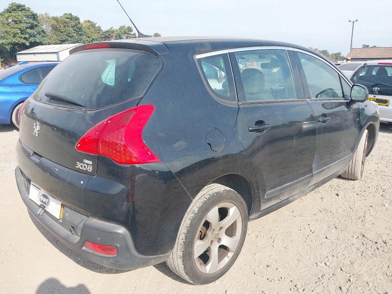 2013 PEUGEOT 3008 ACTIVE E-HDI S-A 