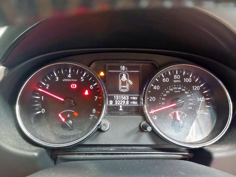 2012 NISSAN QASHQAI N-TEC