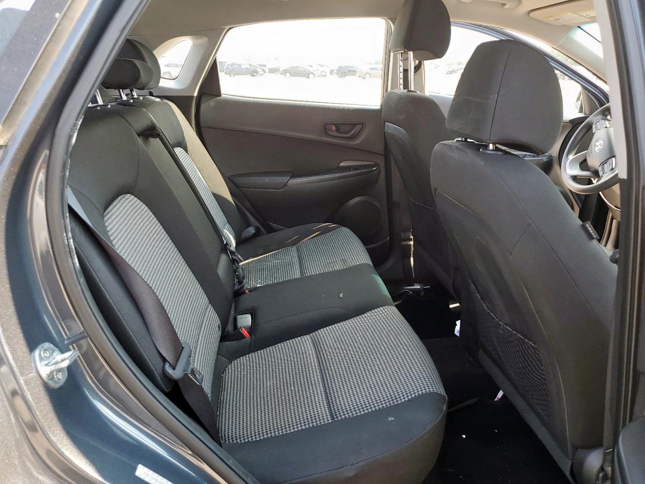 2019 Hyundai Kona Se VIN: KM8K12AA9KU245203 Lot: 70604755