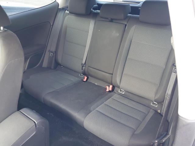 2011 VOLKSWAGEN GOLF MATCH