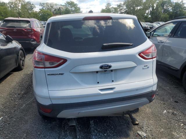  FORD ESCAPE 2016 Белы