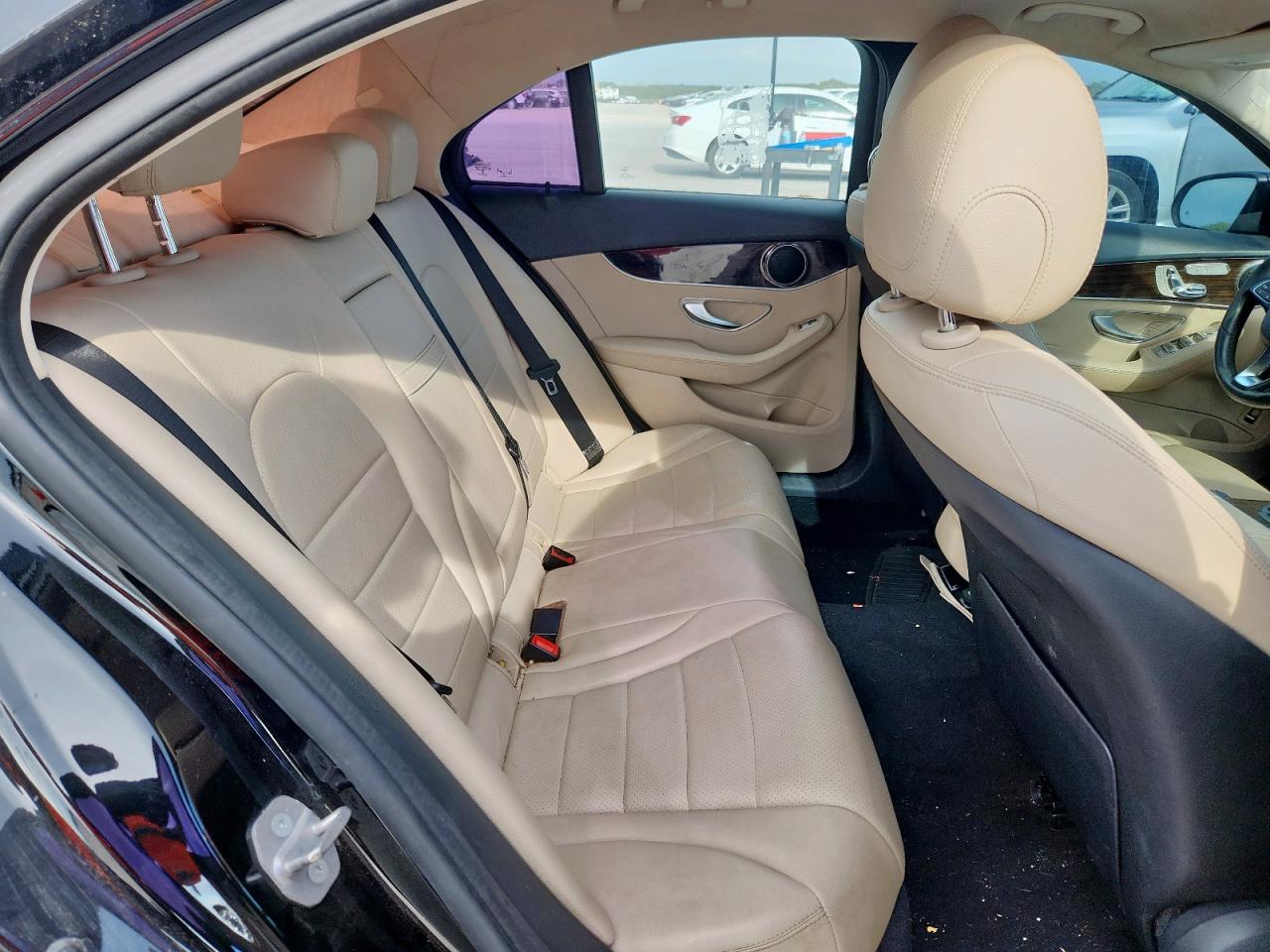2017 Mercedes-Benz C 300 VIN: 55SWF4JBXHU230513 Lot: 70911585
