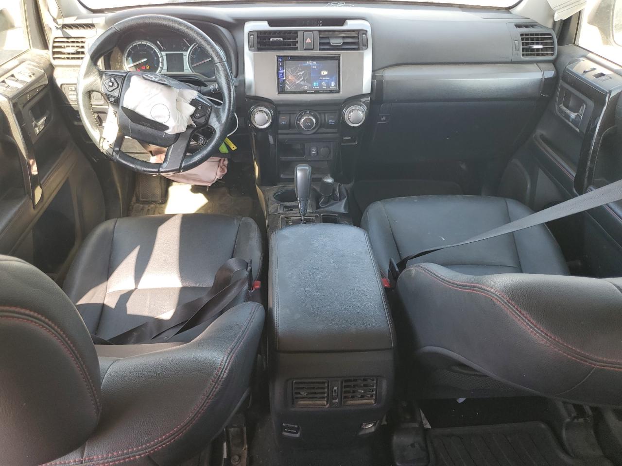 2015 Toyota 4Runner Sr5/Sr5 Premium VIN: JTEBU5JR3F5218285 Lot: 70127335