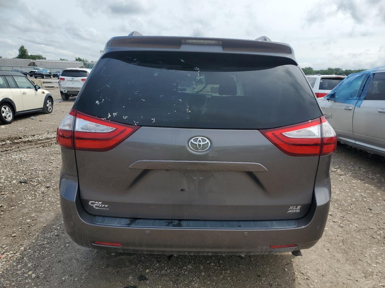 2015 Toyota Sienna Xle VIN: 5TDDK3DC4FS098702 Lot: 68419765