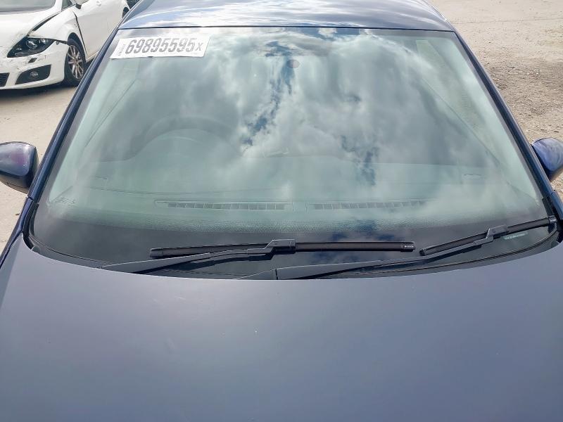 2010 VOLKSWAGEN POLO SE
