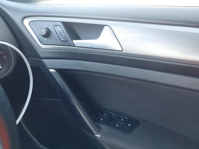 2013 VOLKSWAGEN GOLF SE BL