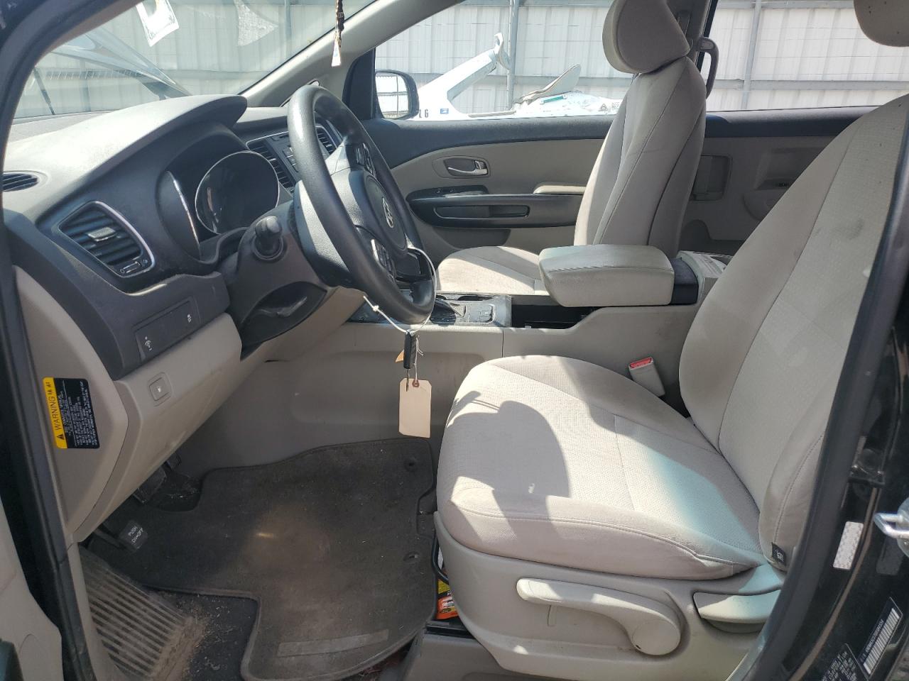 2016 Kia Sedona L VIN: KNDMA5C17G6184554 Lot: 68641835