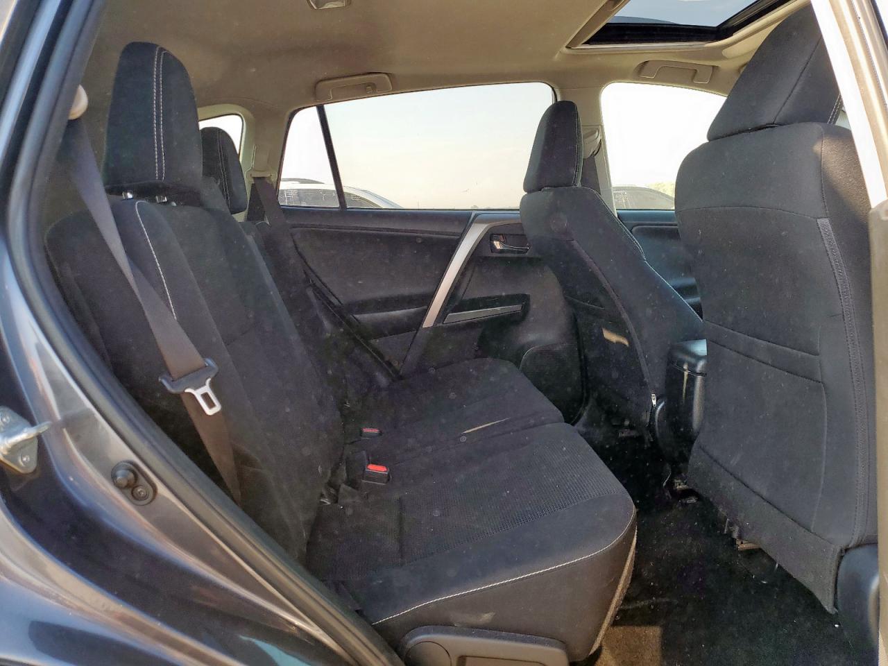 2017 Toyota Rav4 Xle VIN: JTMWFREV6HD106488 Lot: 70223555