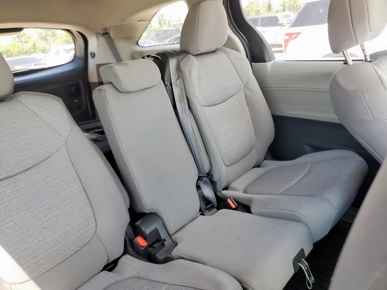 2022 Toyota Sienna Le VIN: 5TDKRKEC3NS080153 Lot: 81103085