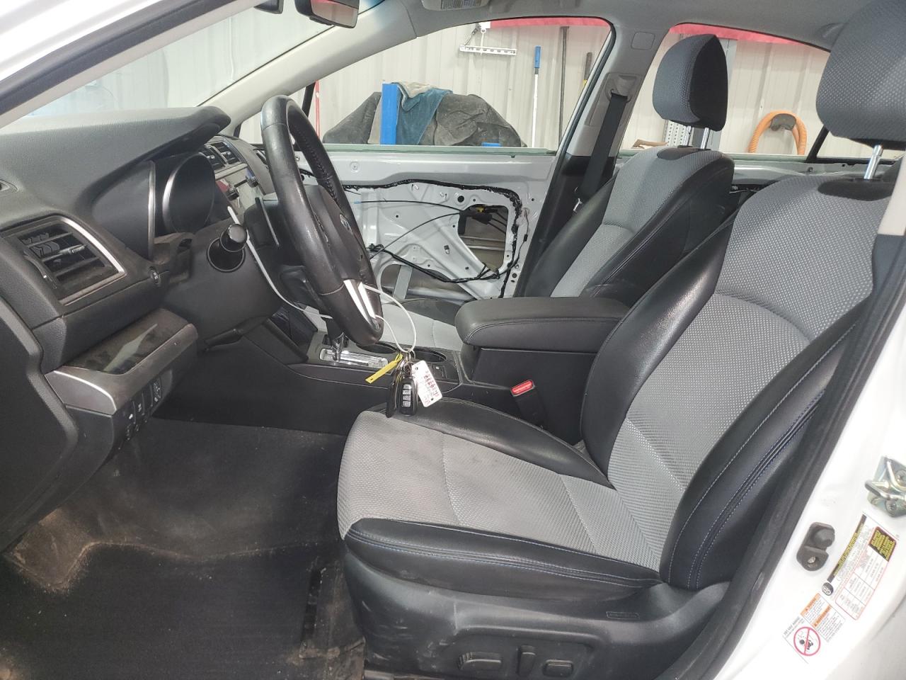 4S3BNAS63H3046398 2017 Subaru Legacy Sport