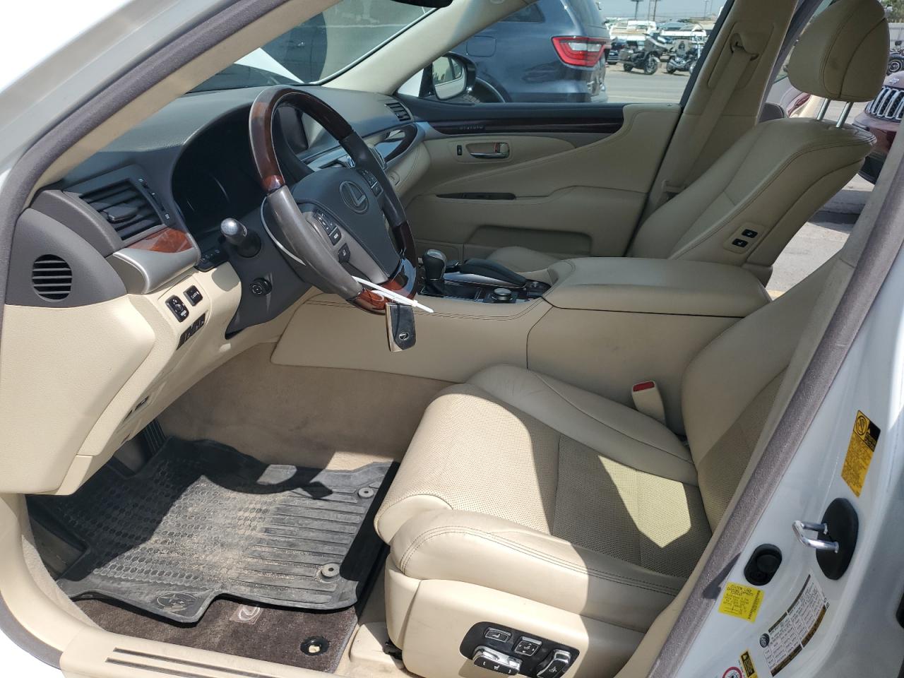 2013 Lexus Ls 460 VIN: JTHBL5EF1D5122111 Lot: 70551365