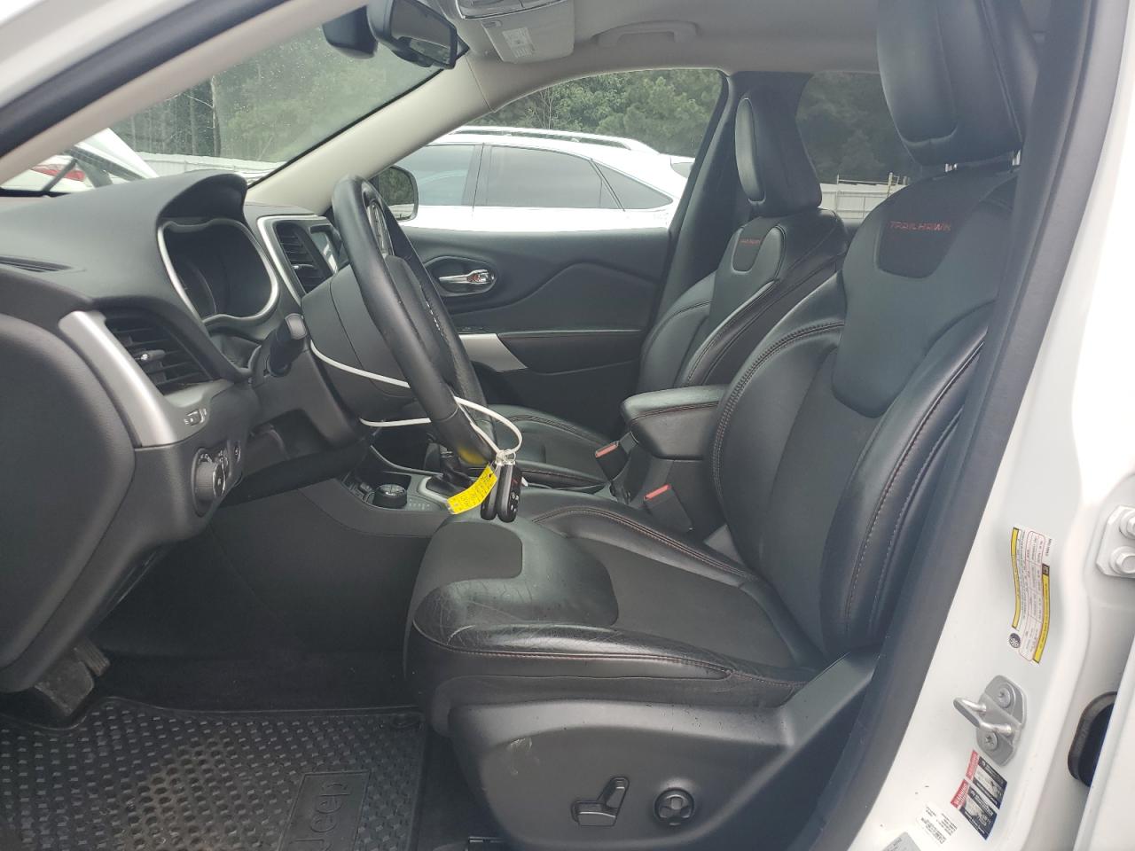 2017 Jeep Cherokee Trailhawk VIN: 1C4PJMBS3HW647888 Lot: 68462265