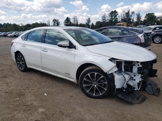 TOYOTA AVALON 2016 Белы