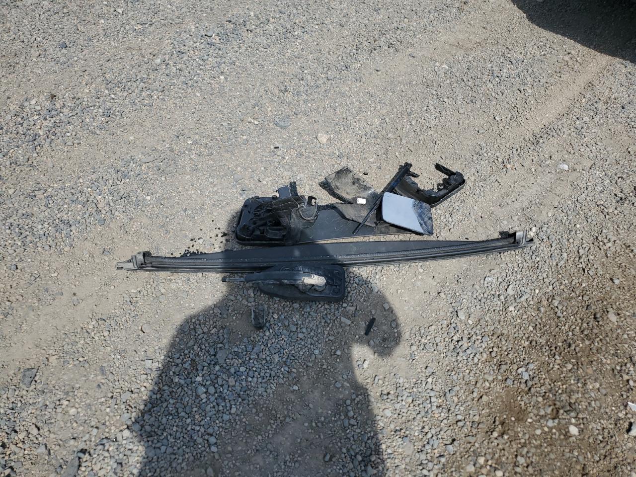 2022 Ford Bronco Base VIN: 1FMDE5BH1NLB47951 Lot: 67583355