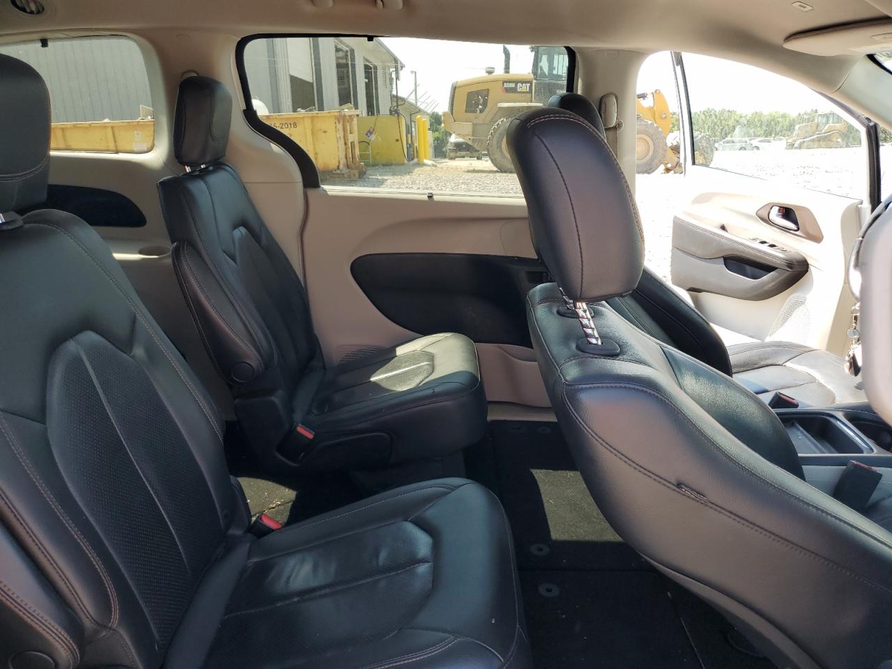 2019 Chrysler Pacifica Touring L VIN: 2C4RC1BG6KR624781 Lot: 68725595