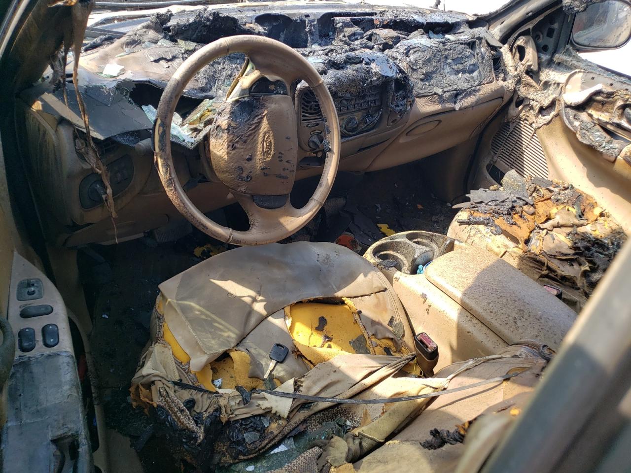 1999 Ford F150 VIN: 2FTRX18L3XCA18549 Lot: 87052585