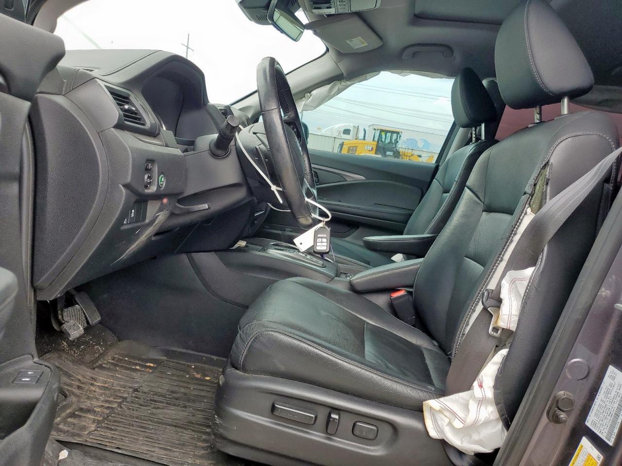 2021 Honda Pilot Se VIN: 5FNYF6H22MB013415 Lot: 68364235