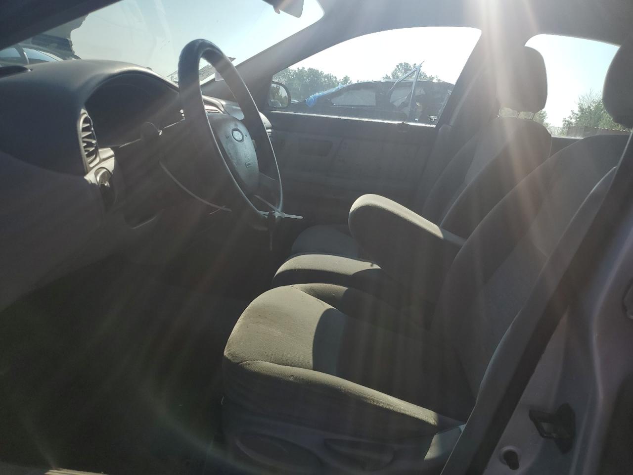 2006 Ford Taurus Se VIN: 1FAFP53UX6A102402 Lot: 68433095