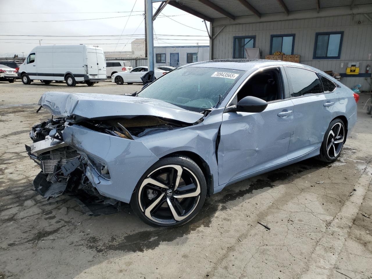 2022 Honda Accord Sport VIN: 1HGCV2F37NA015058 Lot: 70943565