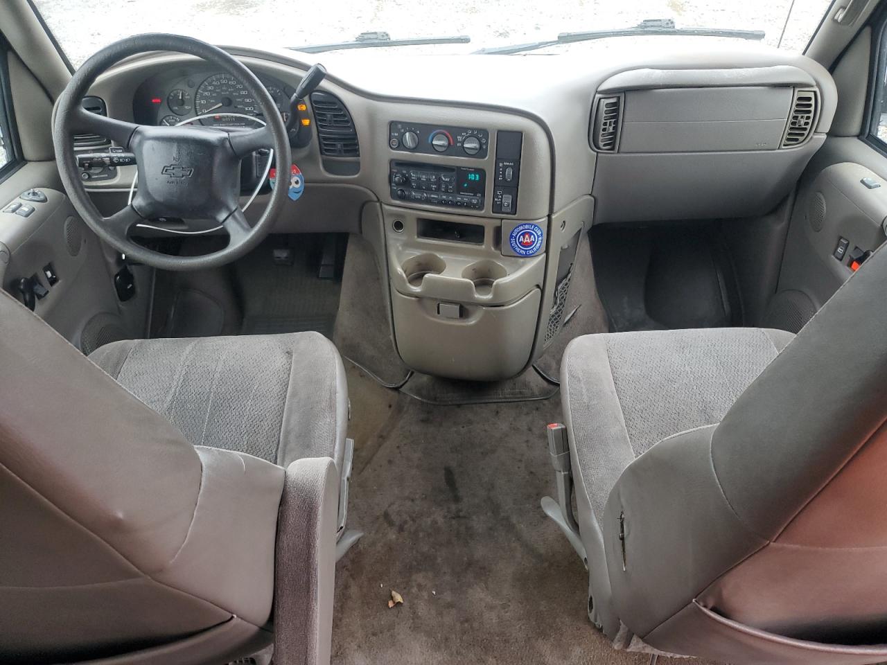 2005 Chevrolet Astro VIN: 1GNDM19X45B104666 Lot: 70704215