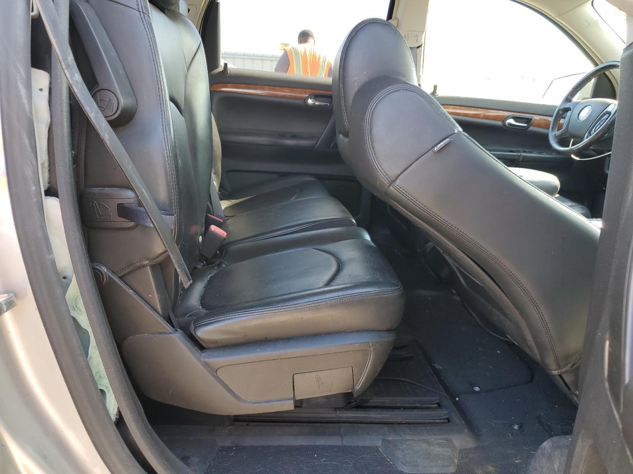 2008 Saturn Outlook Xr VIN: 5GZEV23708J118095 Lot: 69830835