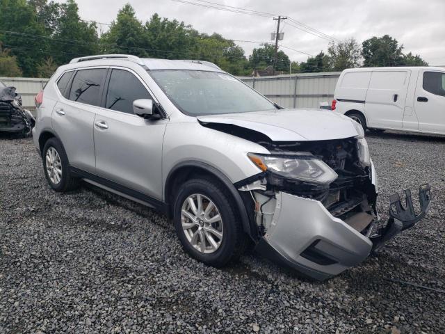  NISSAN ROGUE 2018 Серебристый