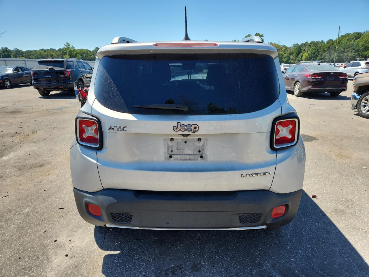 2017 Jeep Renegade Limited VIN: ZACCJADB0HPF72042 Lot: 70520355