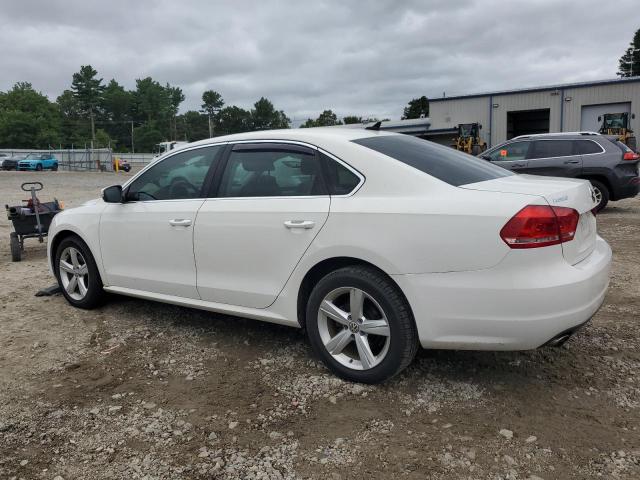  VOLKSWAGEN PASSAT 2015 Biały