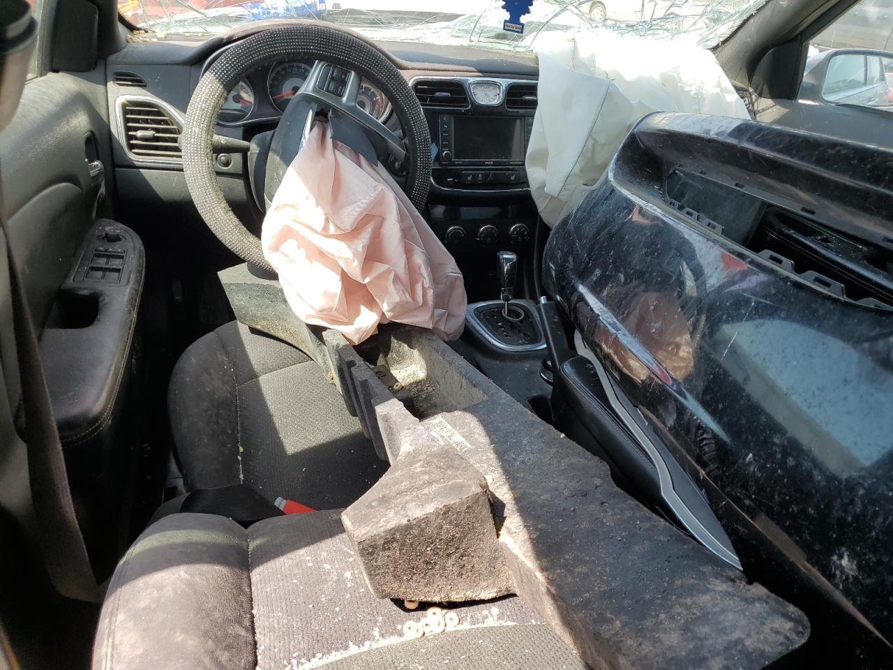 2012 Chrysler 200 Limited VIN: 1C3CCBCB7CN207770 Lot: 68632455