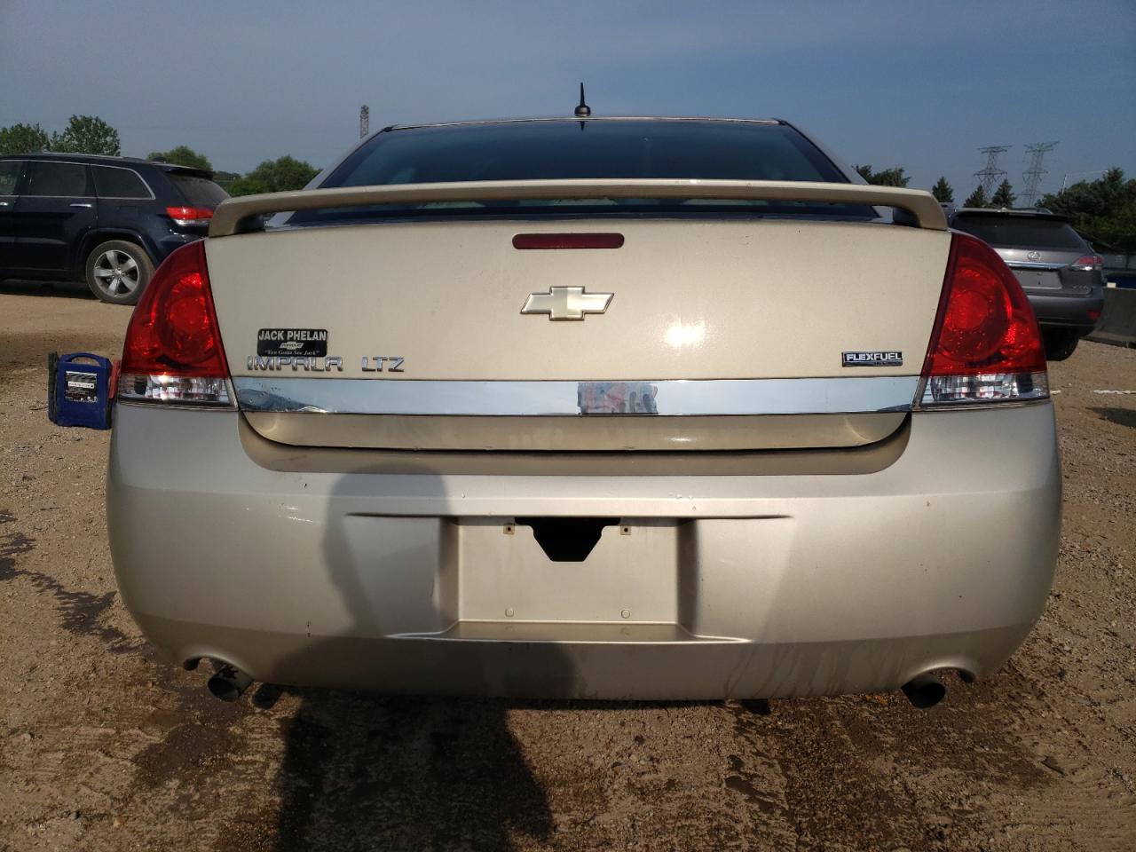2008 Chevrolet Impala Ltz VIN: 2G1WU583889214612 Lot: 67982135