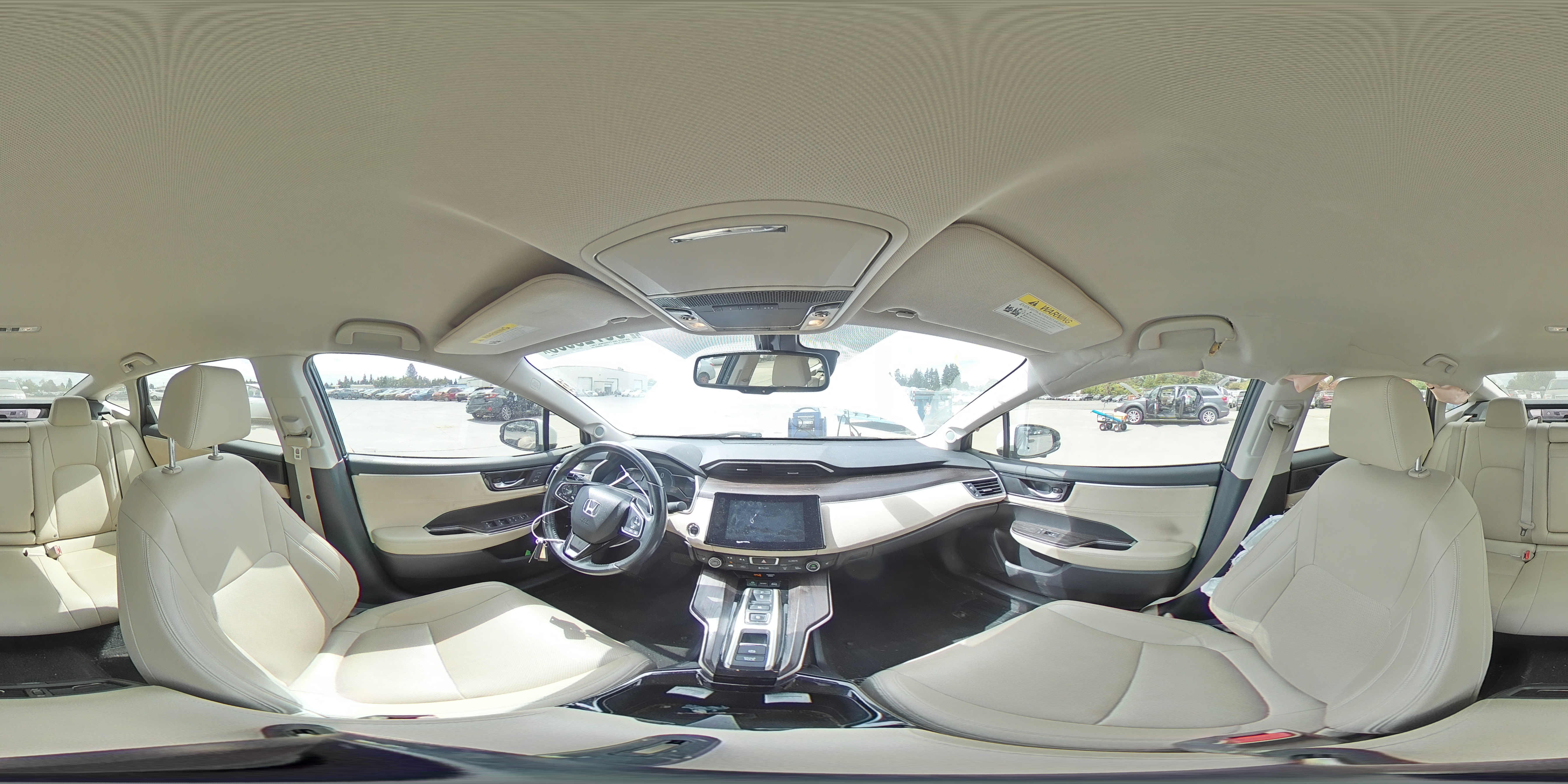 2018 Honda Clarity Touring VIN: JHMZC5F33JC004605 Lot: 66723885