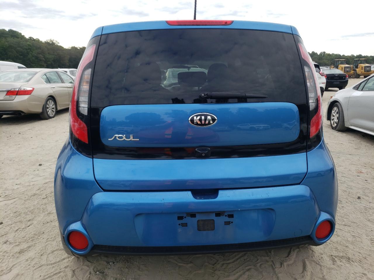 2015 Kia Soul + VIN: KNDJP3A52F7148551 Lot: 70011065