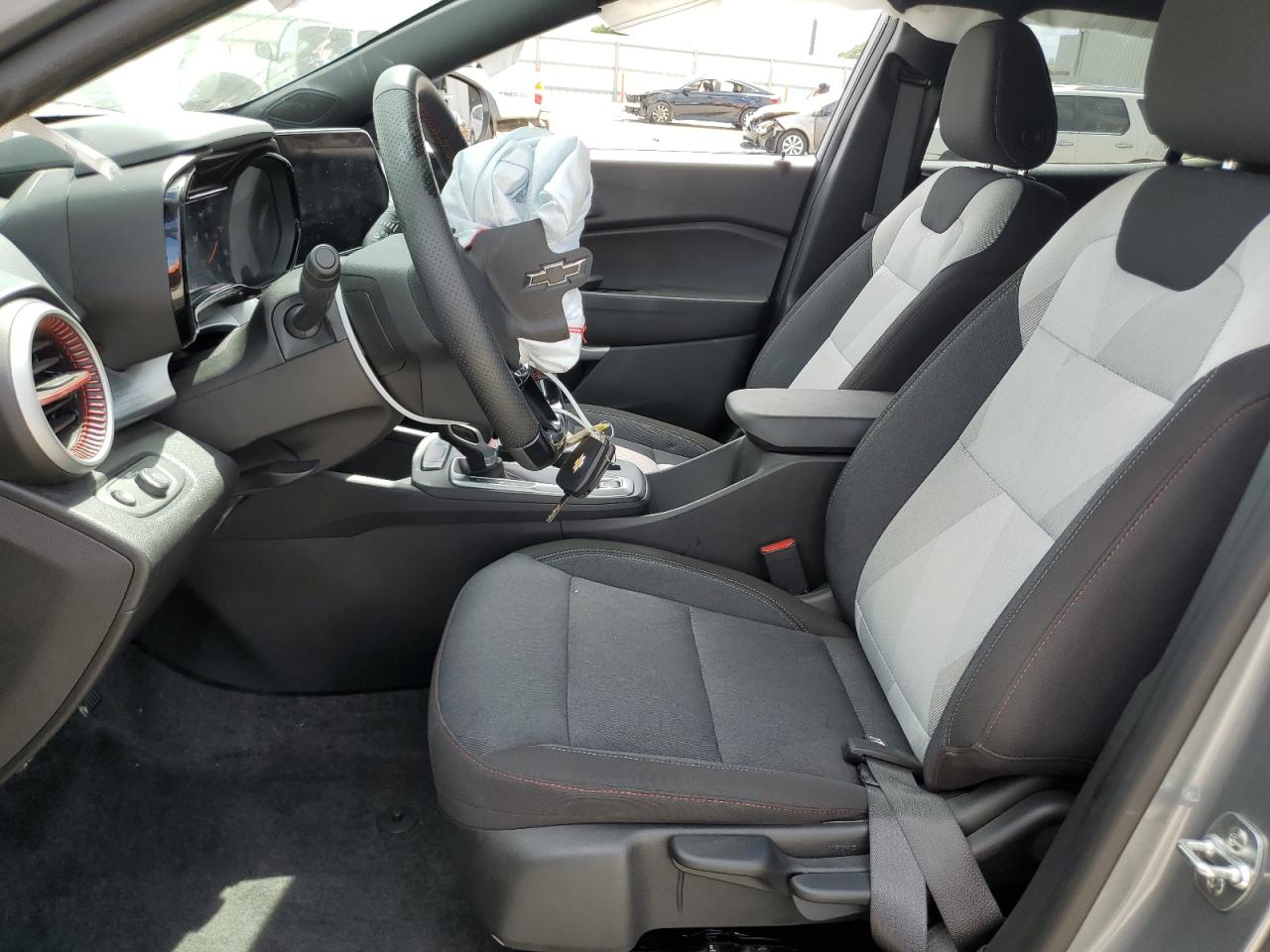 2025 Chevrolet Trax 1Rs VIN: KL77LGEP7SC192794 Lot: 68703395