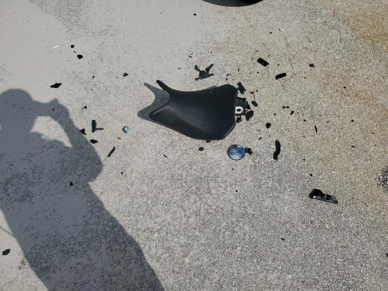 2024 Suzuki Gsx-S1000 A VIN: JS1EK11B5R7100230 Lot: 68877105