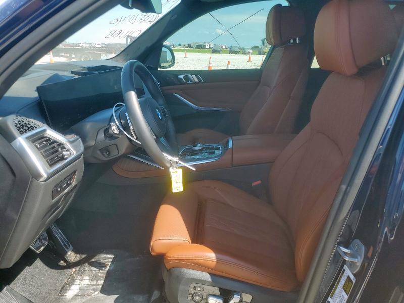  BMW X7 2025 Синий