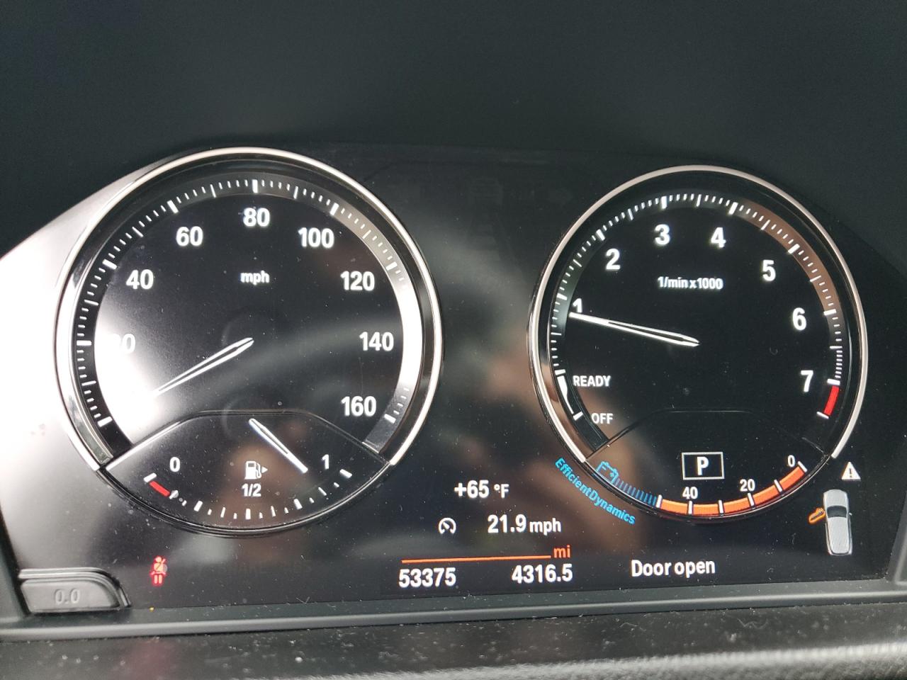 Фото: WBXYJ5C36JEF75278