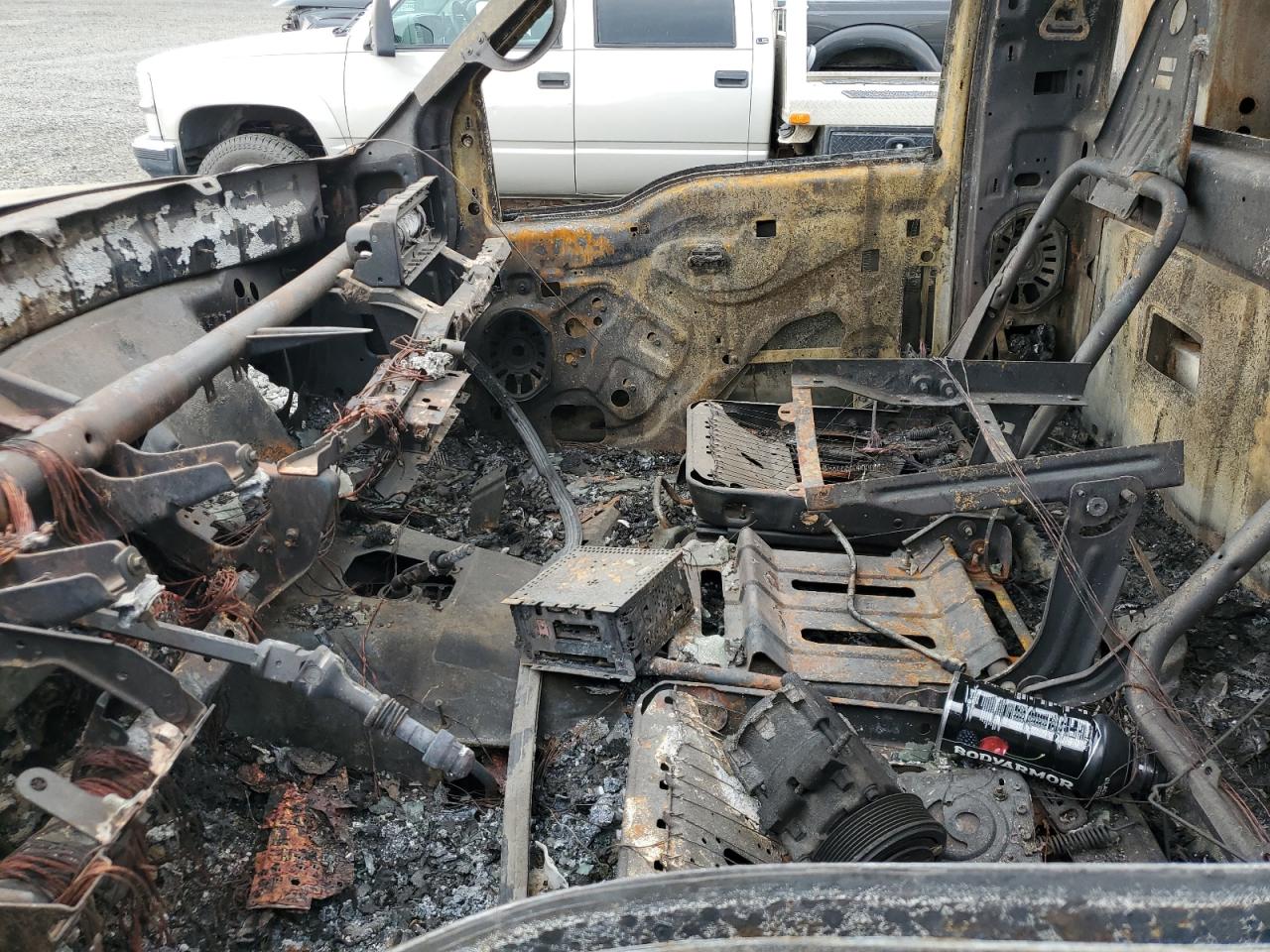 2002 Ford F550 Super Duty VIN: 1FDAF57F22EC18601 Lot: 70162395