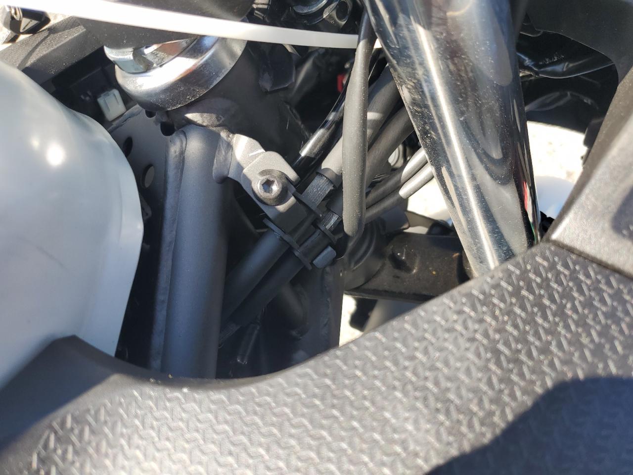 2025 Kawasaki Ex500 VIN: ML5EXGG11SDA52951 Lot: 67720175