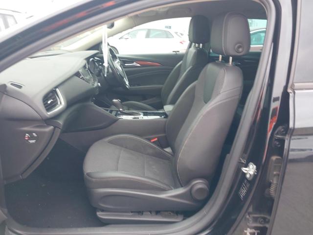 2017 VAUXHALL INSIGNIA SRI