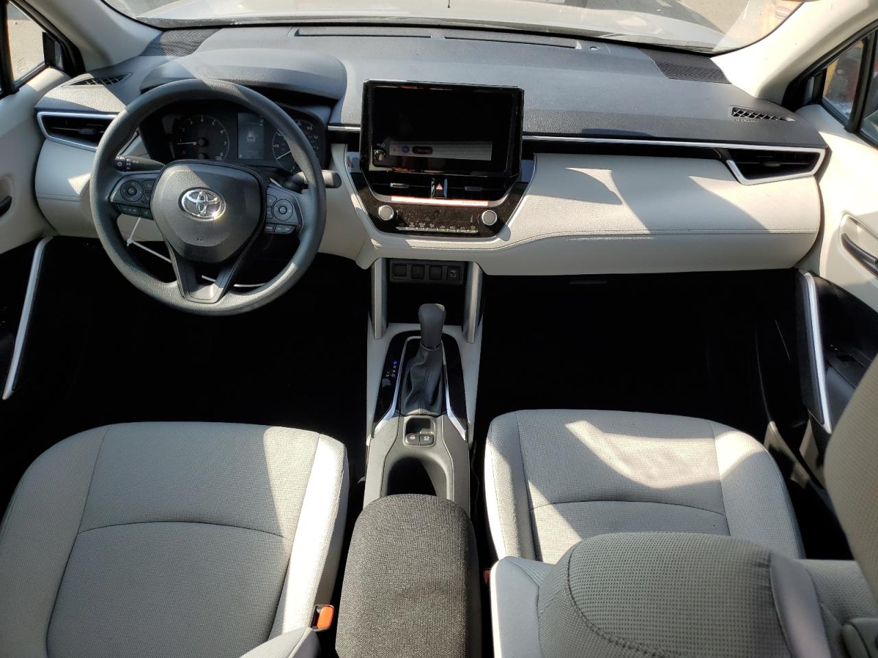 2025 Toyota Corolla Cross L VIN: 7MUAAAAG1SV142155 Lot: 68560965