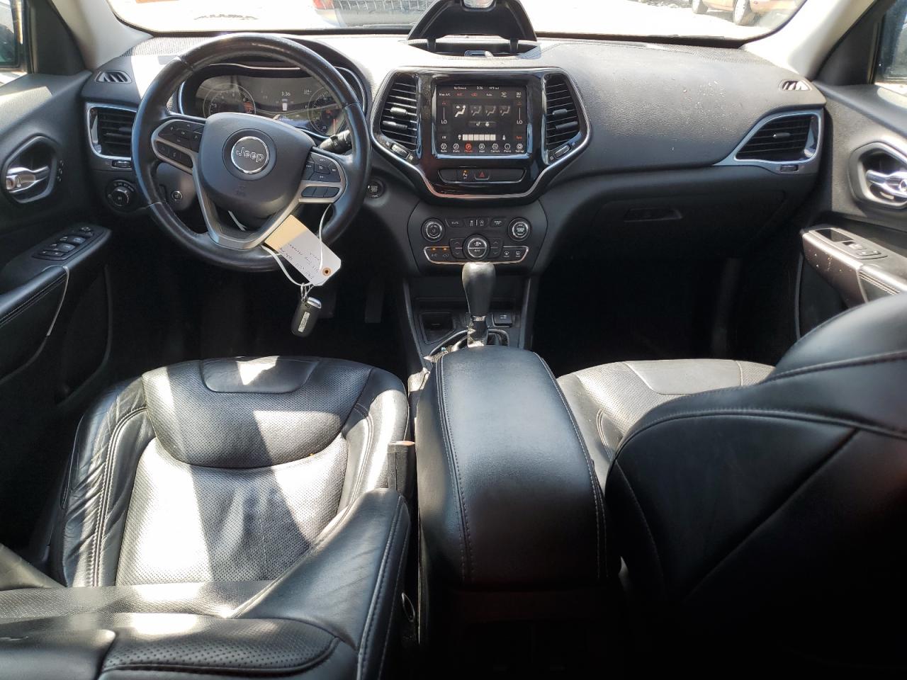 2019 Jeep Cherokee Limited VIN: 1C4PJLDBXKD300567 Lot: 68641725