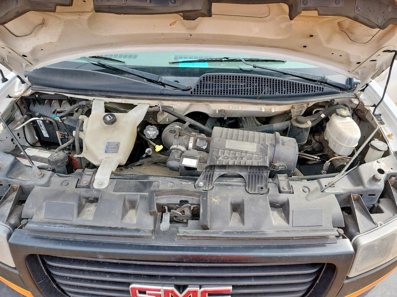 2018 GMC Savana Cutaway G4500 VIN: 7GZ67VCG5JN006900 Lot: 69808165