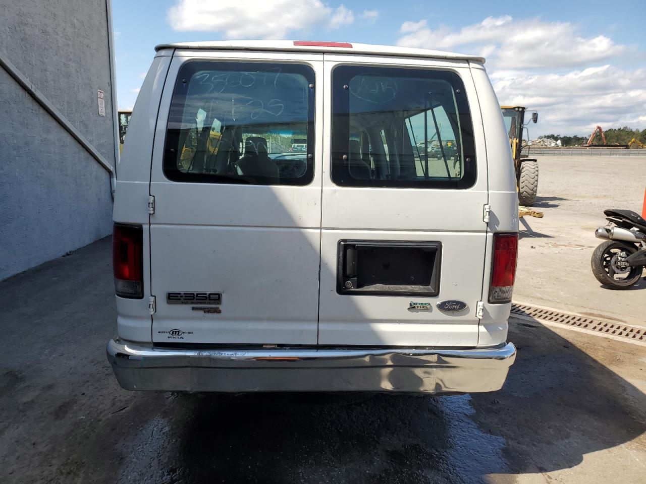 2012 Ford Econoline E350 Super Duty Wagon VIN: 1FBSS3BL9CDA76250 Lot: 70811085