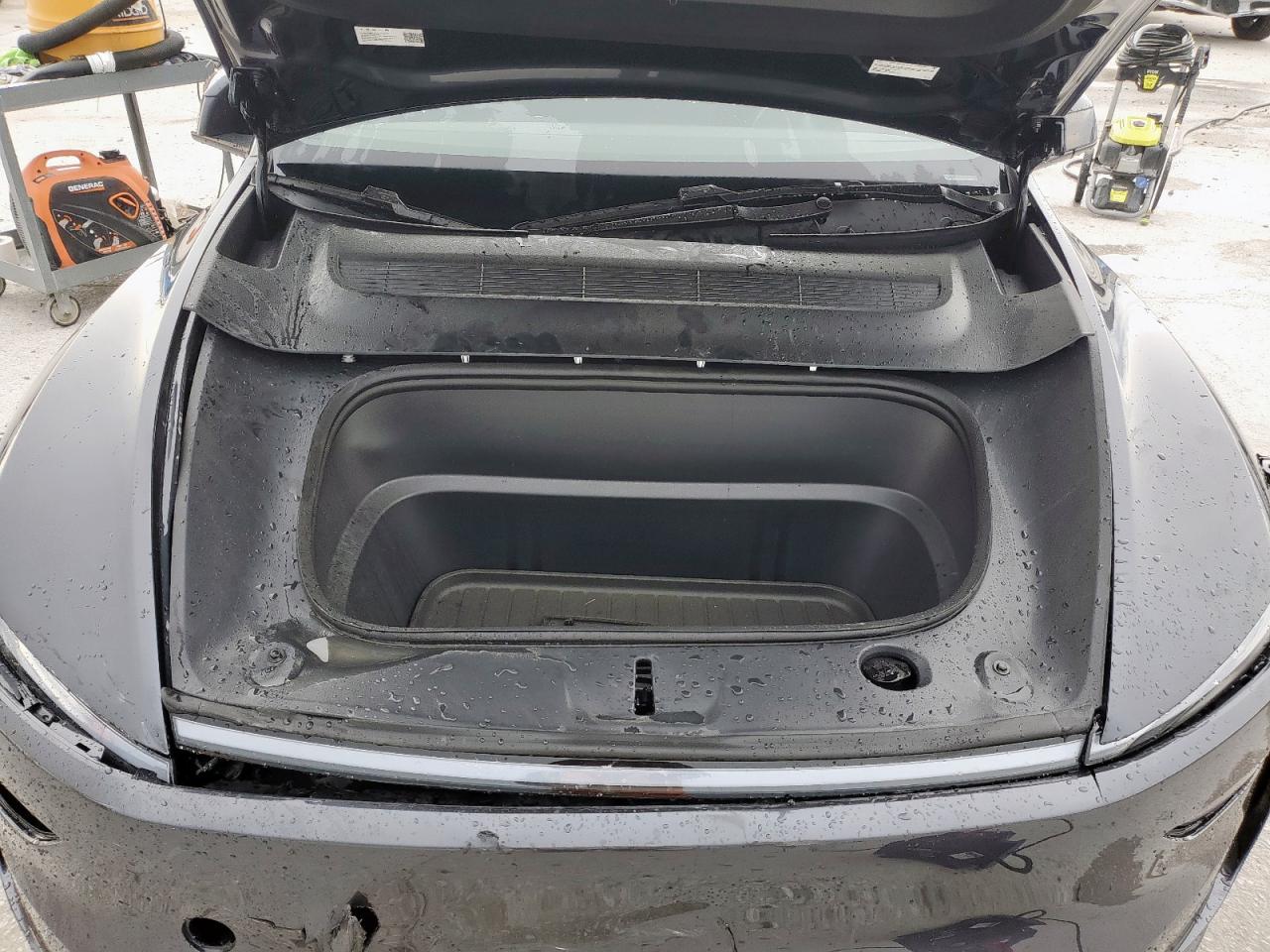 2026 Tesla Model Y VIN: 7SAYGDED9TA430357 Lot: 68759845