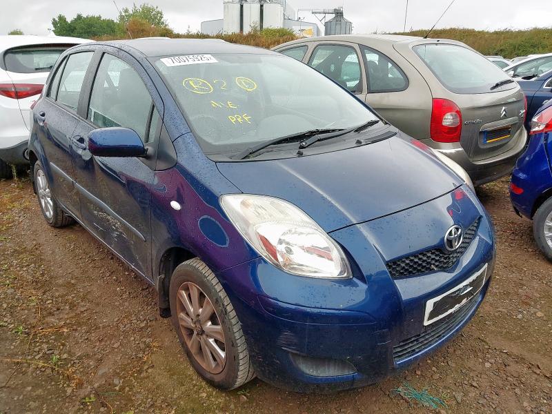 2009 TOYOTA YARIS TR